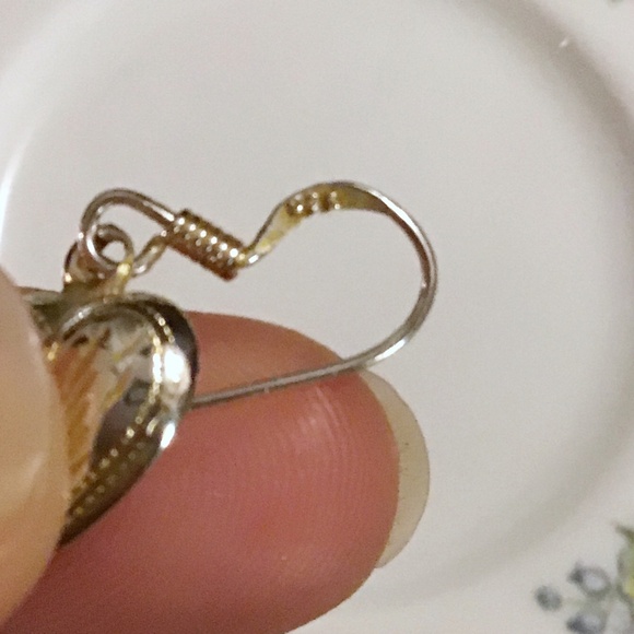 Vintage 1980’s 925 Sterling Silver Puffy Heart Earrings - Picture 2 of 3